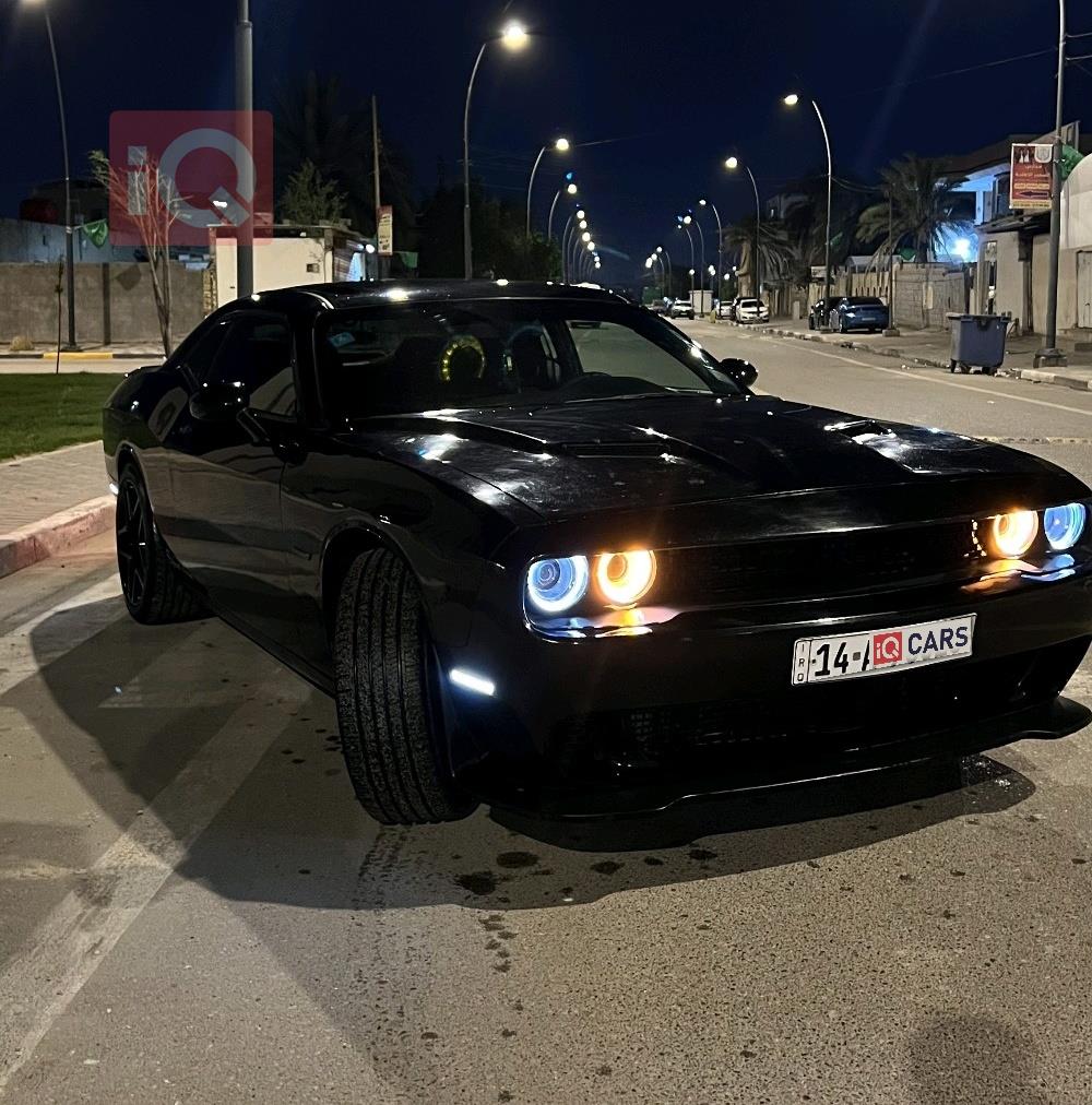 Dodge Challenger